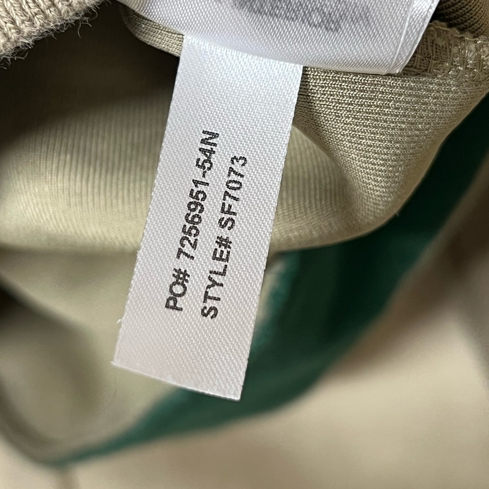 Lacoste Women’s Crewneck Sweatshirt in Beige with Green Logo - Picture 14 of 14